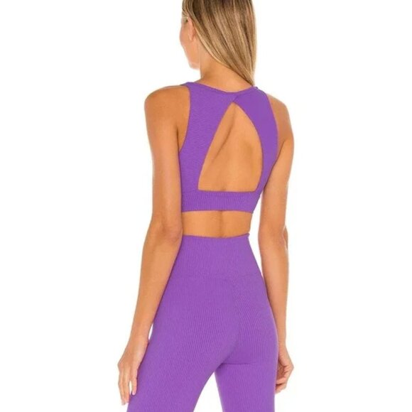 Year of Ours Set with Sports Bra & Leggings in Orchid size L - Picture 2 of 9